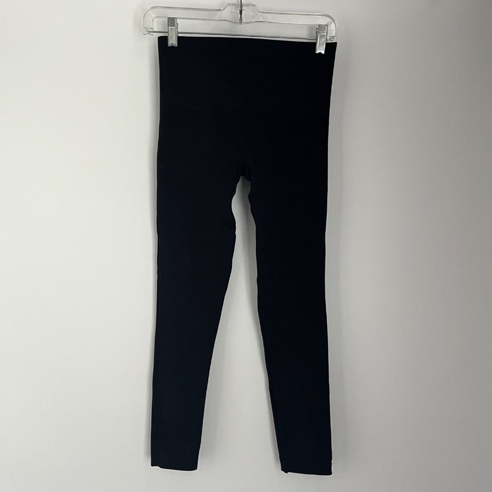 Spanx Solid Black Stretch Pull On Compression Sha… - image 2